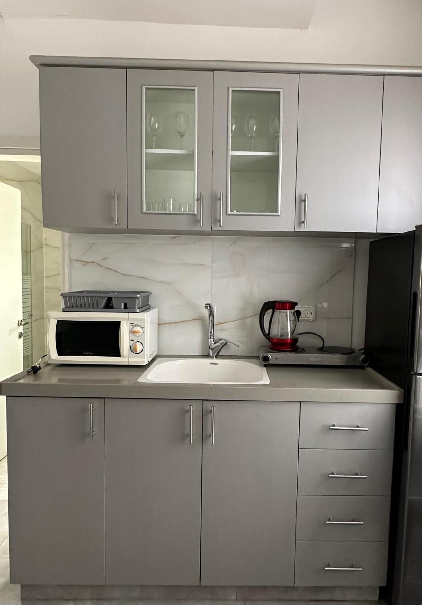 Ha-yarkon Forty One Apartment Tel Aviv